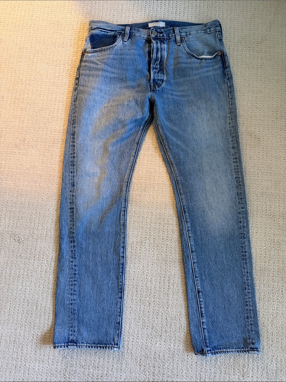 Levi’s 501 men’s 34 waist 32 leg, altered line